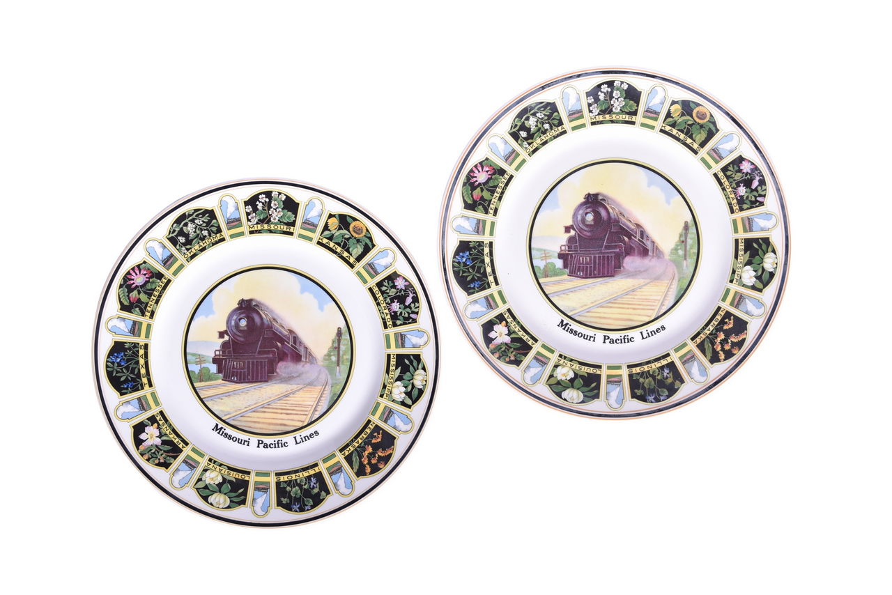 4419 - Pair of Missouri Pacific Lines Railroad China State Flowers Service Plates 10 1/2