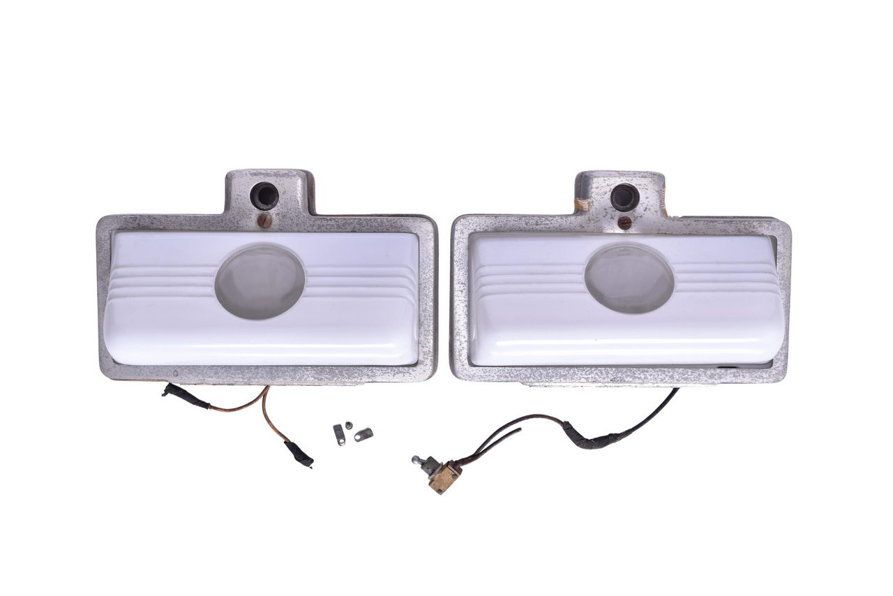 4438 - Pair of Pullman Passenger Car Wall Lights thumbnail
