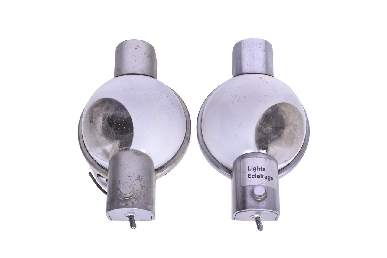 4456 - Pair of Pullman Passenger Car Lights thumbnail