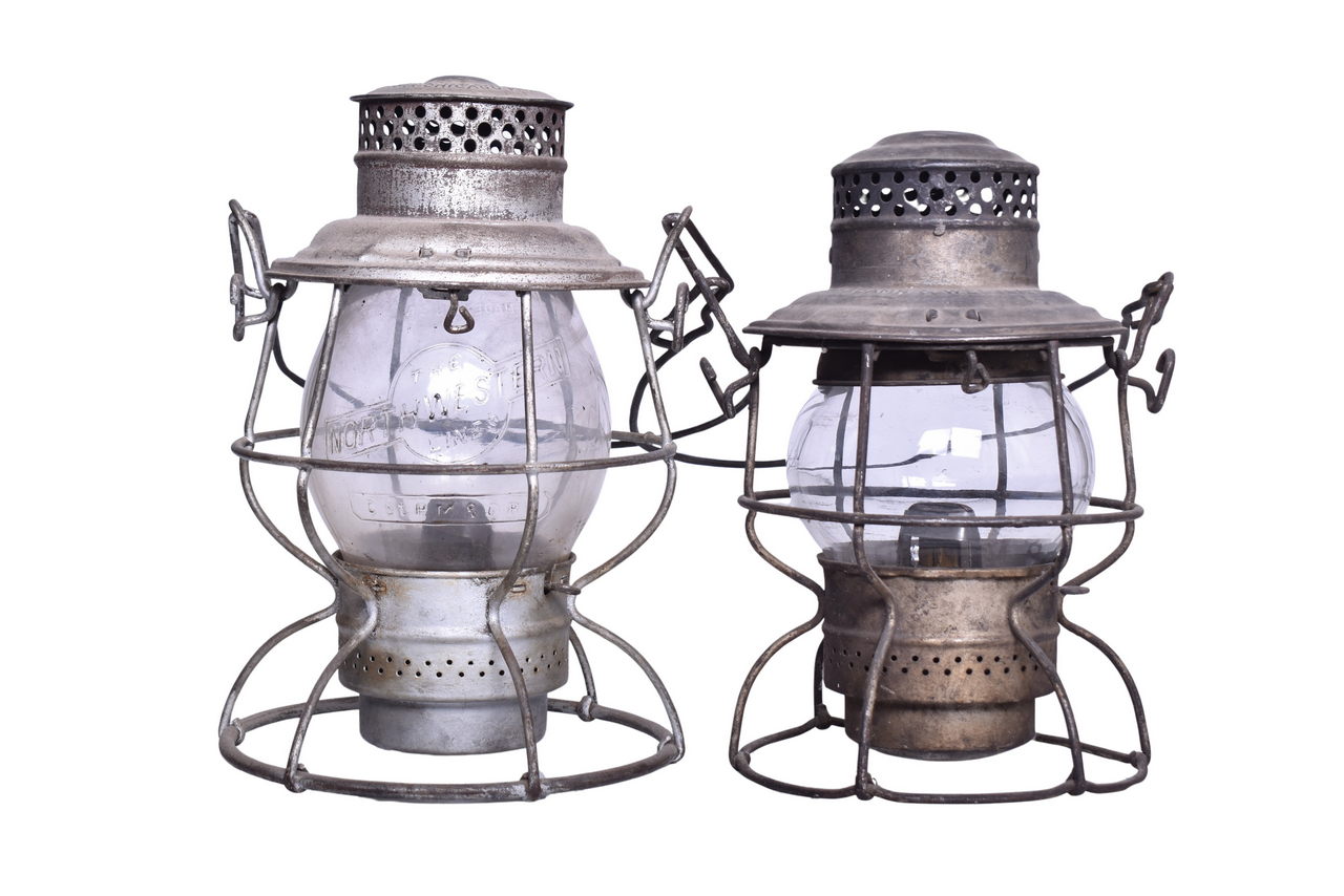 4474 - Pair of Chicago and North Western Railroad Lanterns - Northwestern Lines Cast Globe thumbnail
