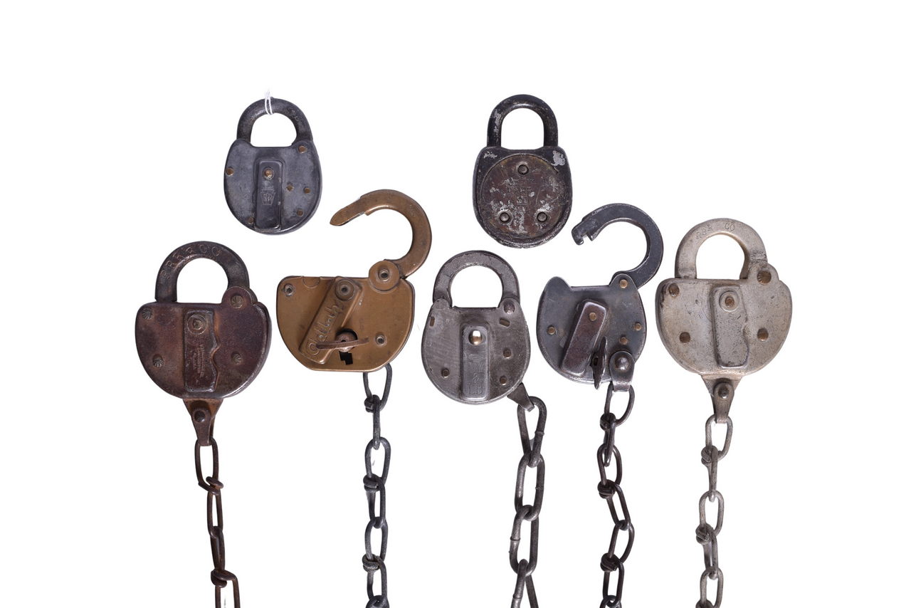 4357 - Seven Railroad Locks - New York & Long Branch, Raritan River, Reading and Pennsylvania thumbnail