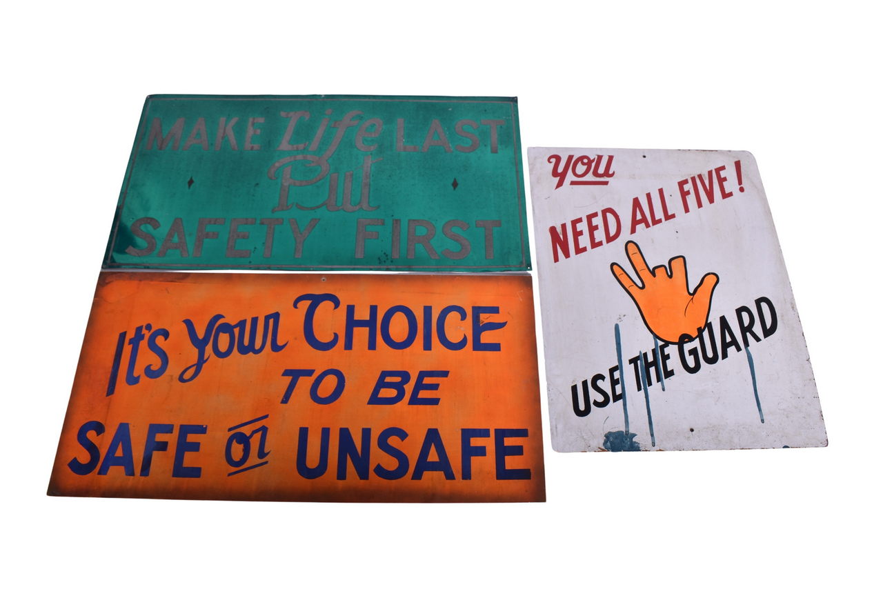 4390 - Three Milwaukee Road Safety Signs thumbnail