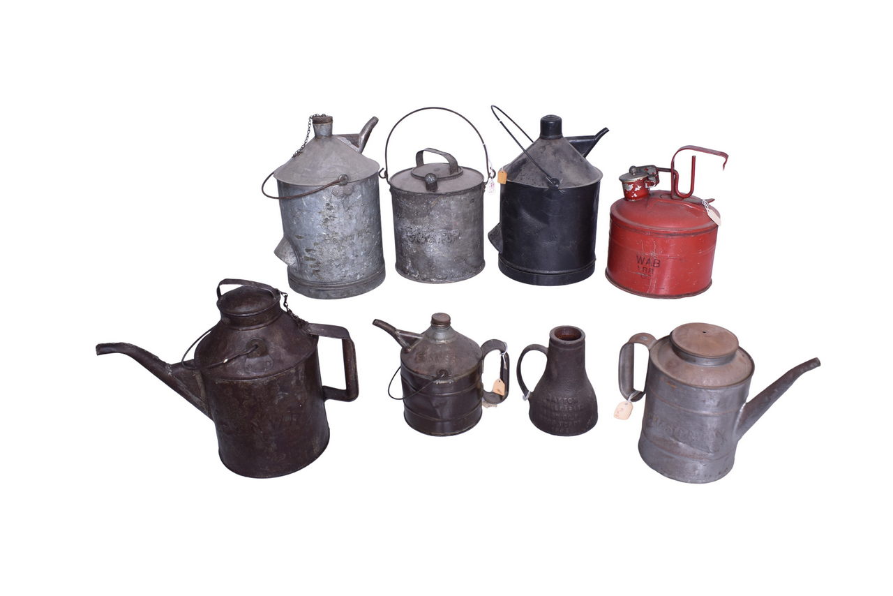 4516 - Eight Pieces of Midwest Railroad Tin Ware - Chicago and North Western, Norfolk and Western thumbnail