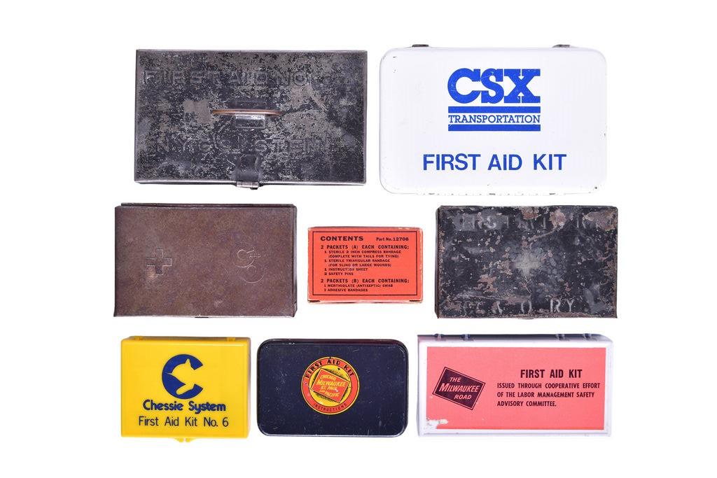 4536 - Eight First Aid Kits - Chesapeake and Ohio / Chessie, Milwaukee Road, New York Central, thumbnail