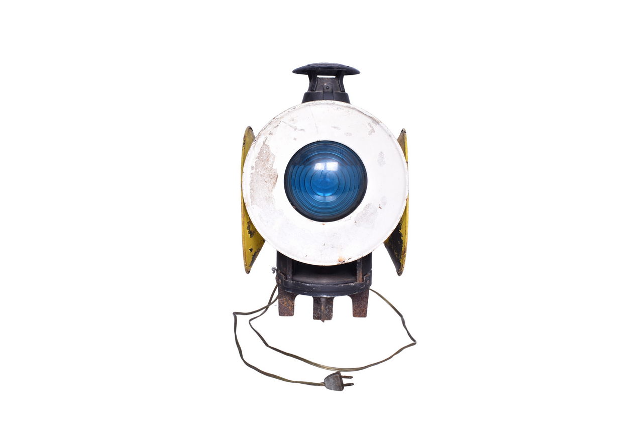 4692 - Electrified Dressel Switch Lamp with Yellow and White Porcelain Day Targets thumbnail