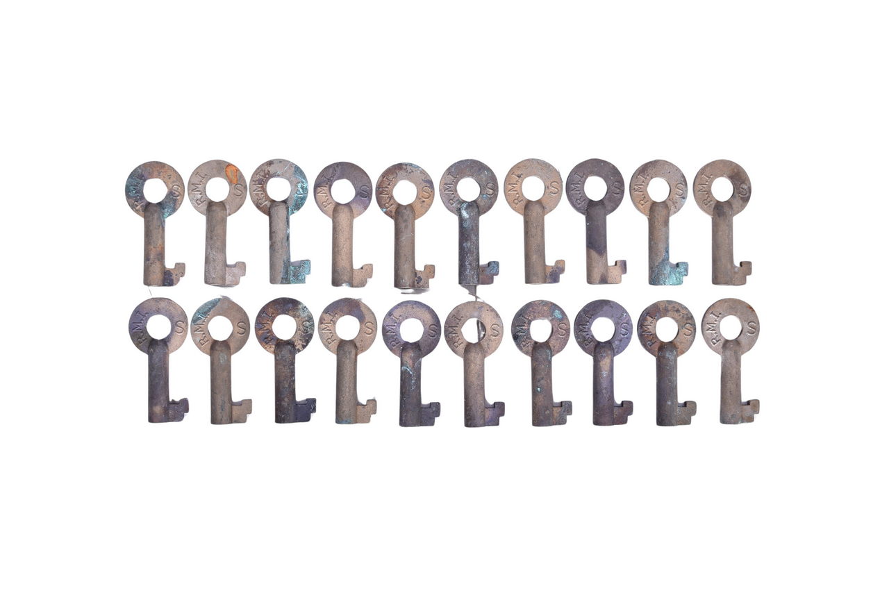 5011 - Twenty Canadian National Railroad Brass RMI Switch Keys thumbnail