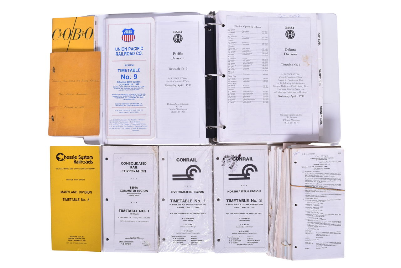 5018 - Sixteen Public and Employee Railroad Timetables - Conrail, Chessie, BNSF, Union Pacific thumbnail