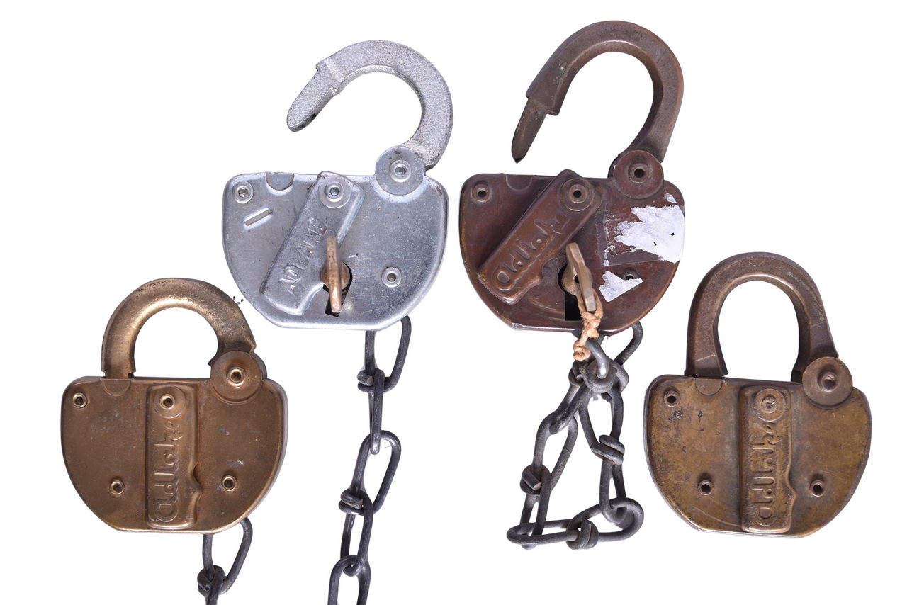 5019 - Four Adlake Railroad Locks and Keys - Union Stockyards of Omaha, Frisco, Golden City & San Juan, and CR thumbnail