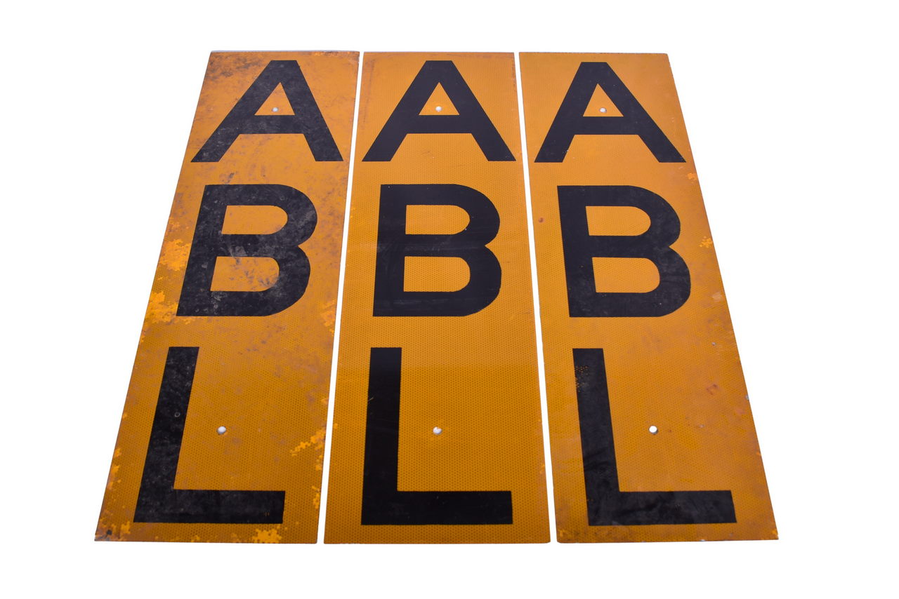 5038 - Three Conrail Absolute Block Limit Reflective Signs thumbnail