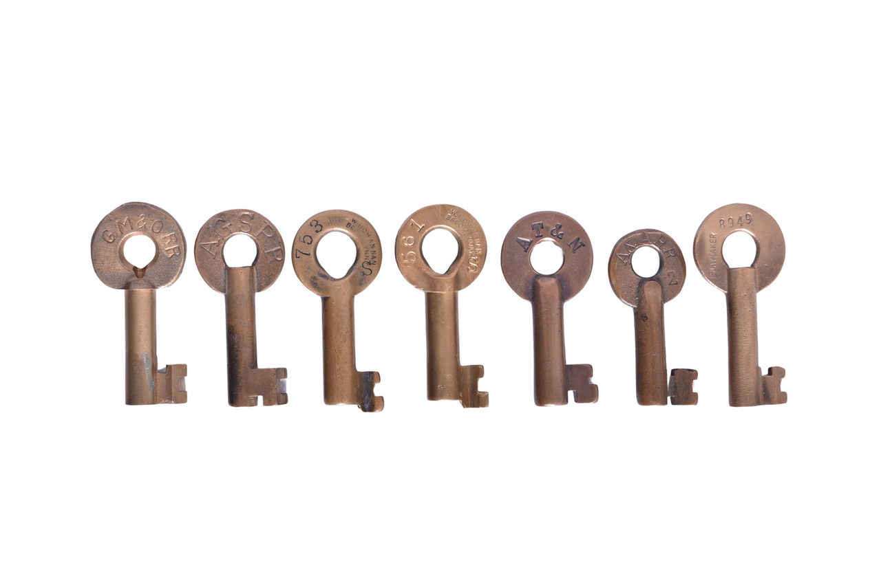 5065 - Seven Alabama Region Railroad Brass Keys - Mobile & Ohio, Alabama Great Southern, Alabama Tennessee & Northern, and More thumbnail