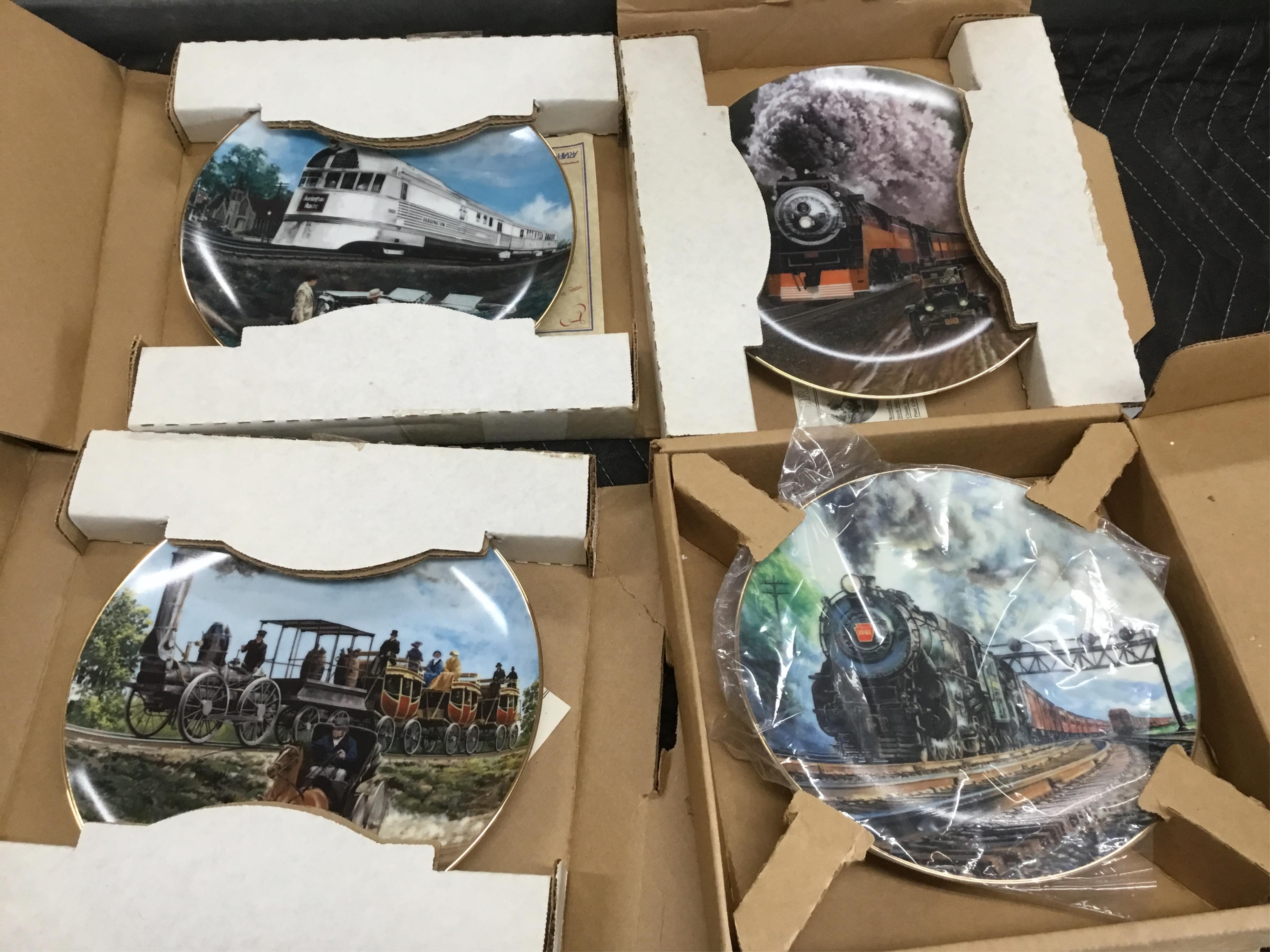 5076 - Fifteen Collectible Railroad Plates - Frisco, Southern Pacific, Santa Fe, Pennsylvania, etc. thumbnail