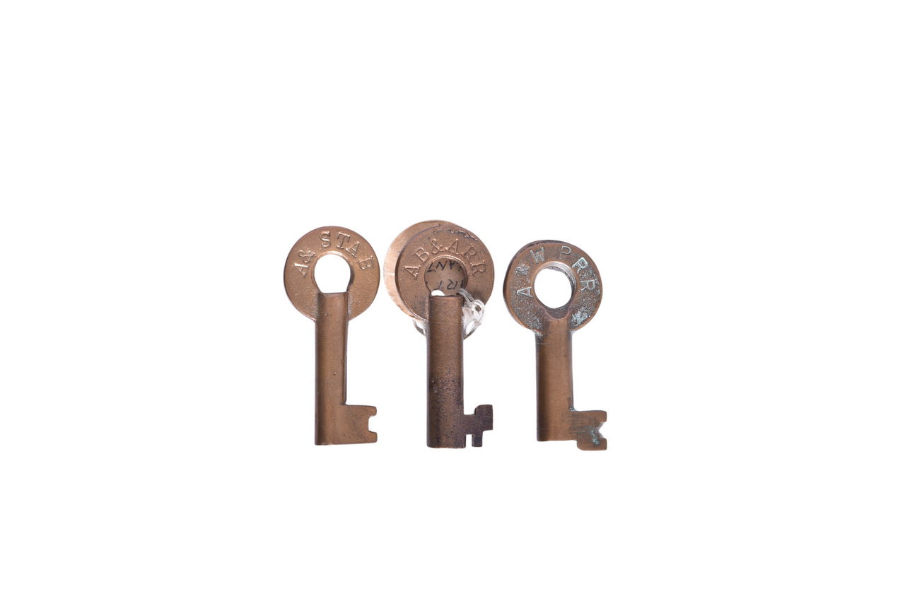 5089 - Three Atlanta Area Railroad Brass Keys - Atlanta Birmingham & Atlantic, Atlanta & St. Andrews Bay, and Atlanta & West Point thumbnail