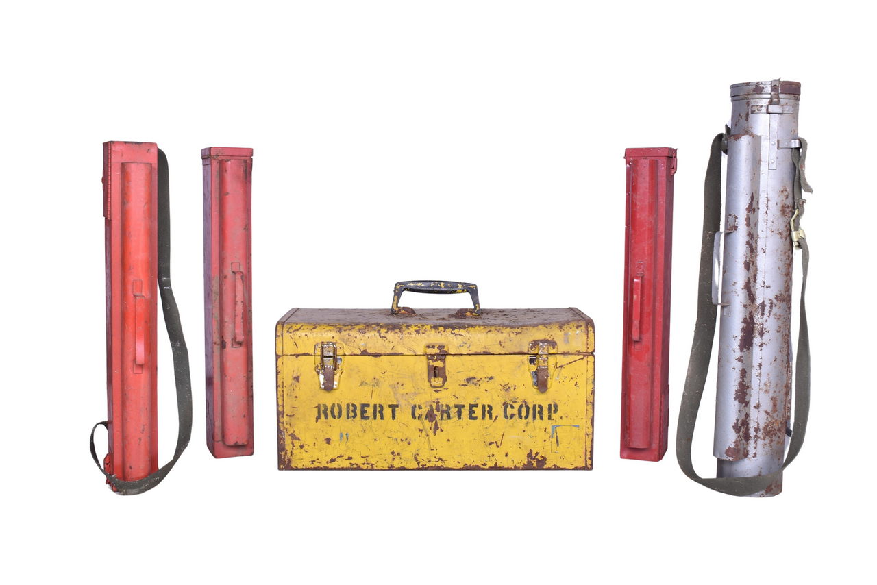 5123 - Four Railroad Flagman Kits and Metal Tool Box thumbnail