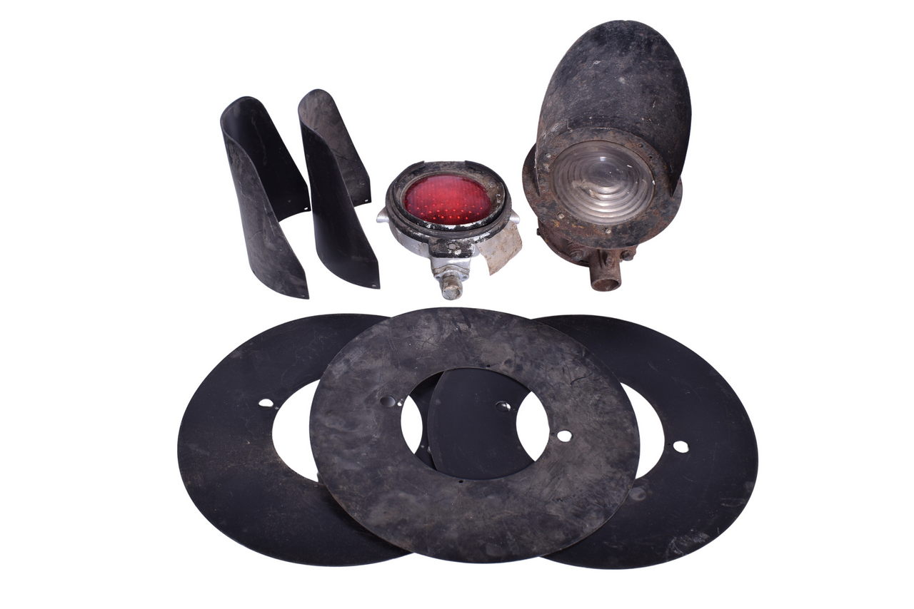 5137 - Railroad Crossing Signal Lamps and Parts Group - Union Switch & Signal and Safetran thumbnail