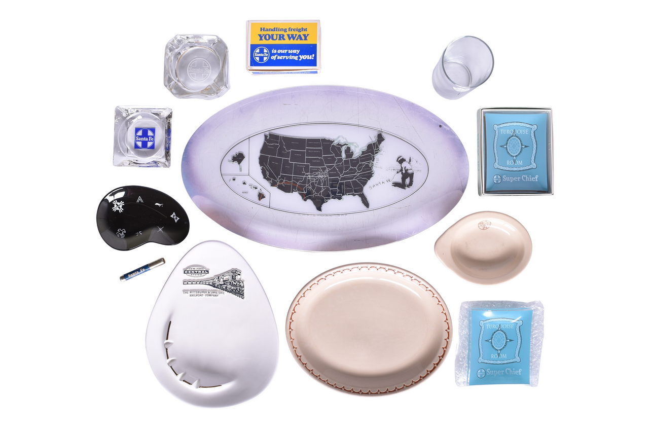 5214 - Assorted Railroad Items - Santa Fe China, Turquoise Room Ashtrays, Pittsburgh & Lake Erie Ashtray, and More thumbnail