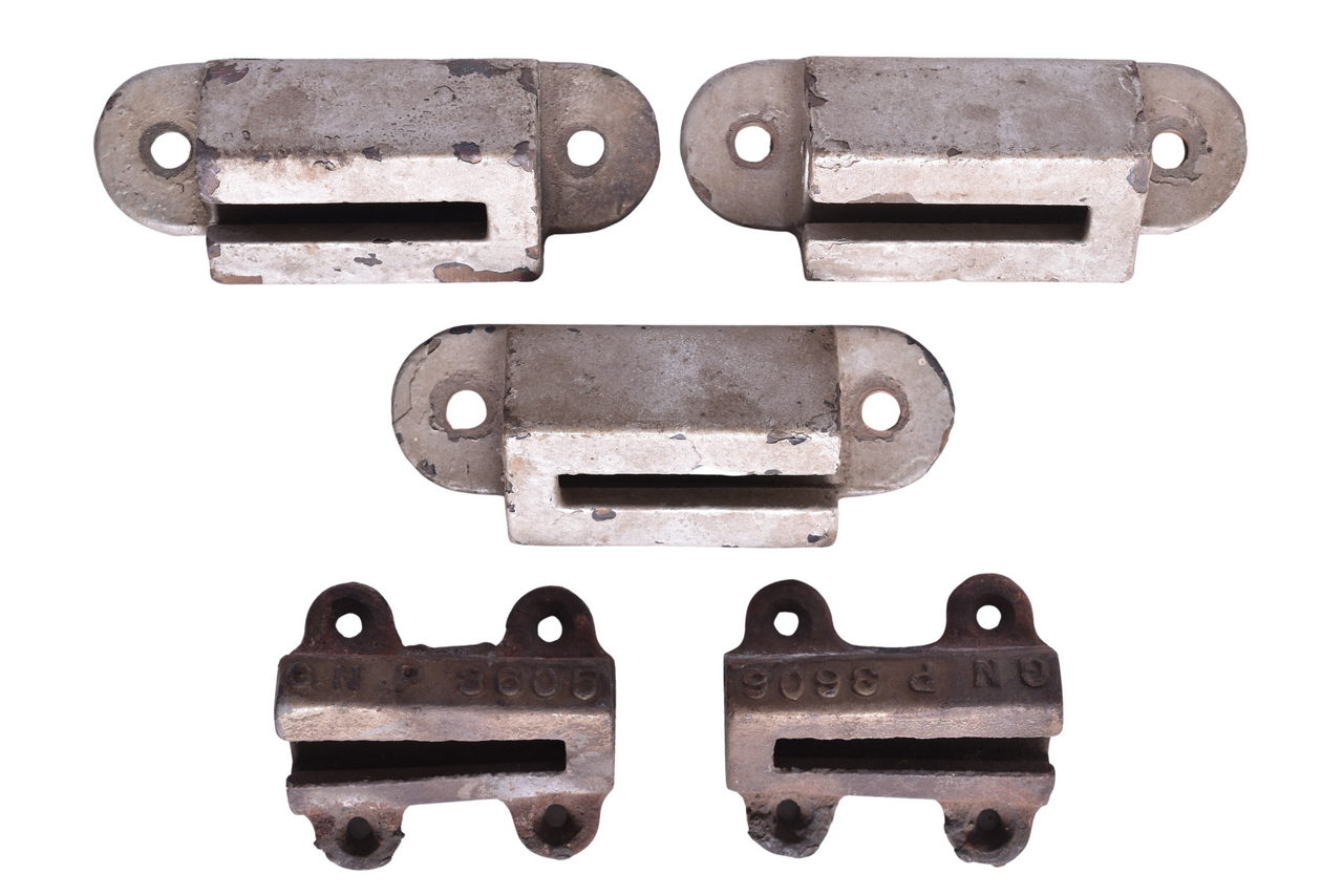 5270 - Group of Five Cast Iron Angled Marker Lamp Brackets - Great Northern Pair Plus Three thumbnail
