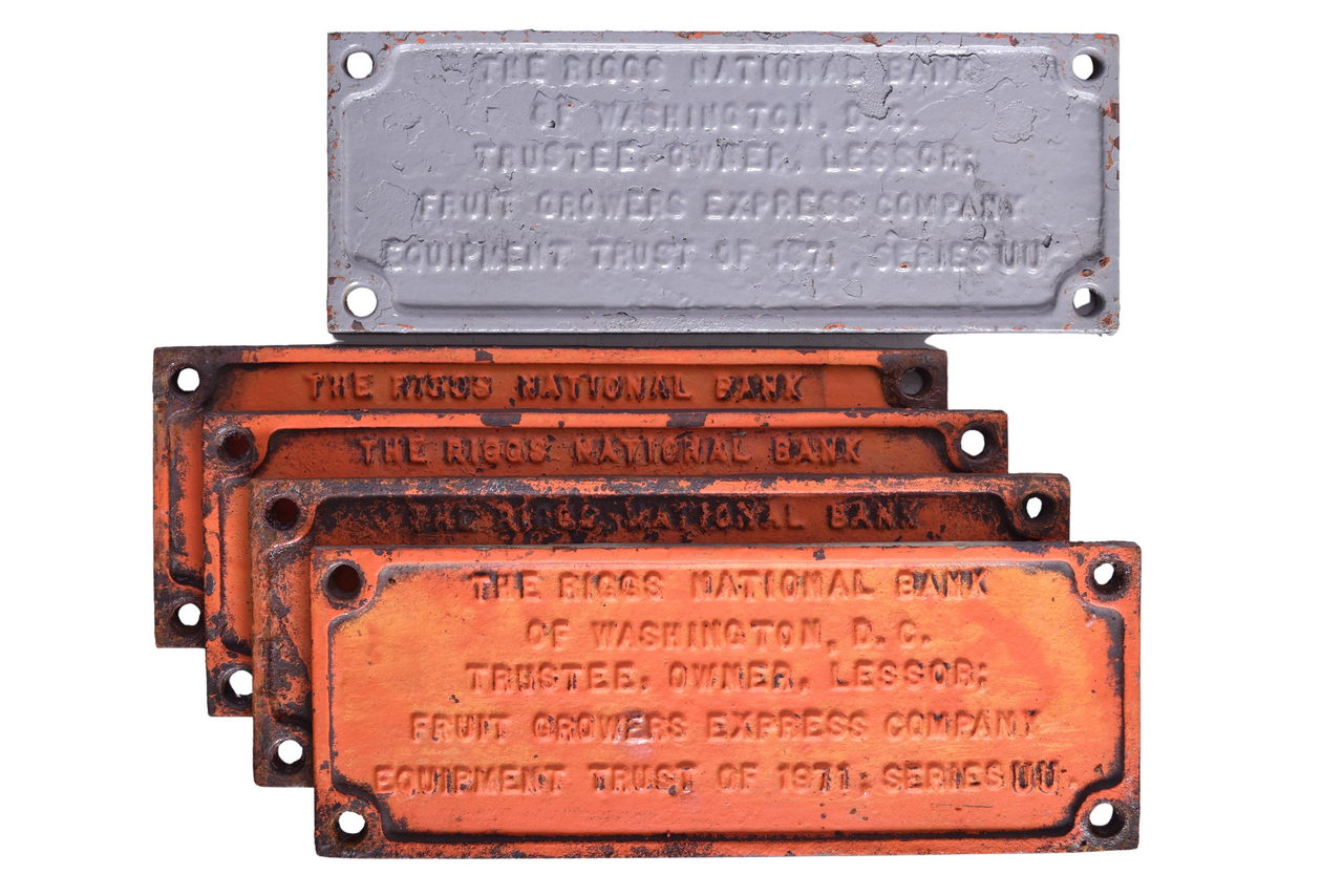 5326 - Five Cast Iron 1971 Fruit Growers Express Company Trust Plates thumbnail