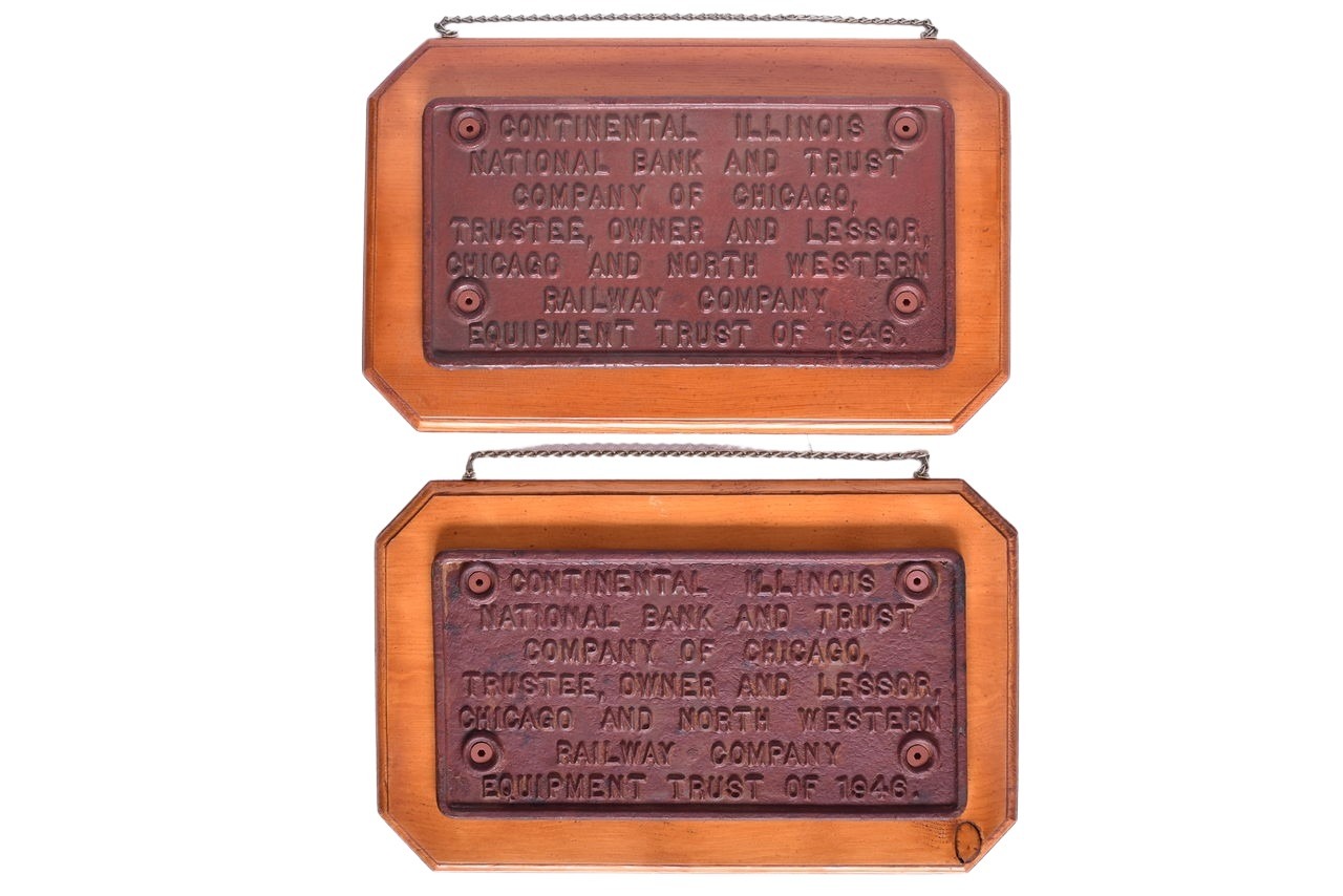 5340 - Pair of 1946 Chicago and North Western Trust Plates thumbnail