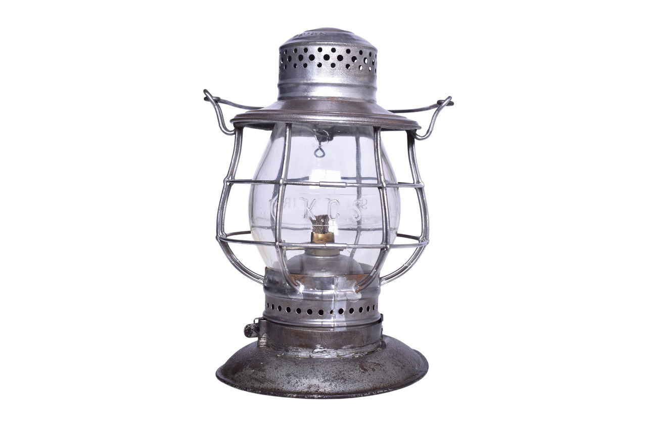 5425 - C.T. Ham No. 39 Railroad Lantern w/ Kansas City Southern CNX Clear Cast Globe thumbnail