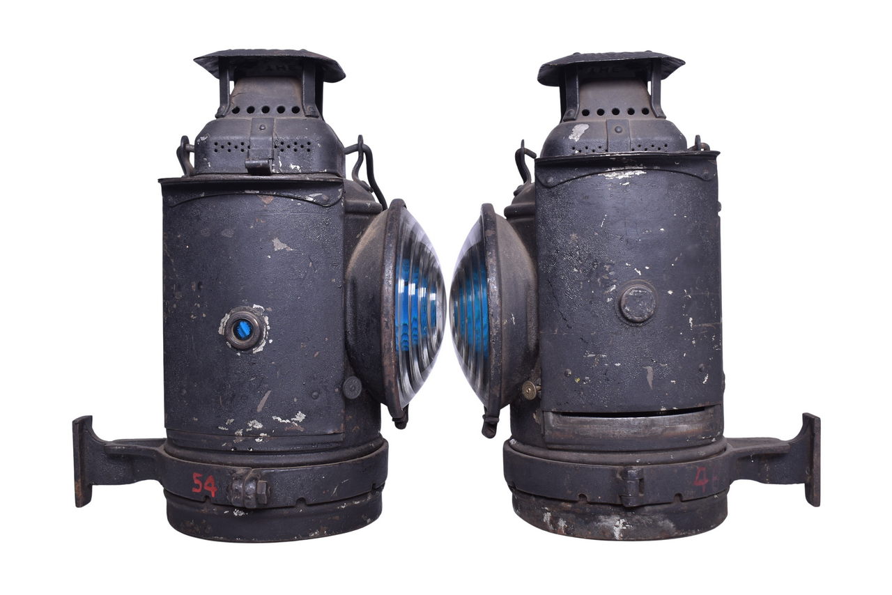 5446 - Matched Set Adlake Cincinnati and Dayton Terminal Company Left and Right Marker Lamp thumbnail