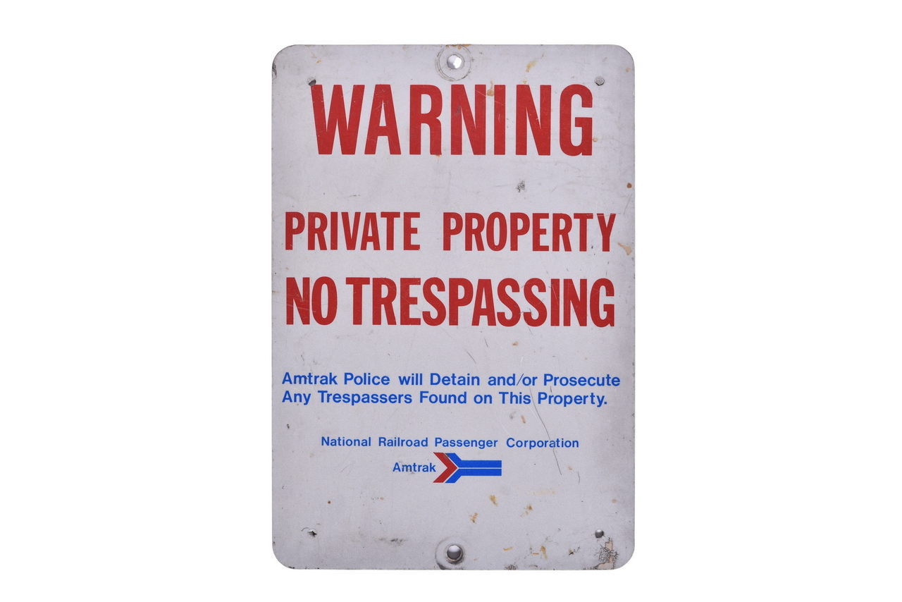 5462 - Amtrak Aluminum NO TRESSPASSING Sign thumbnail