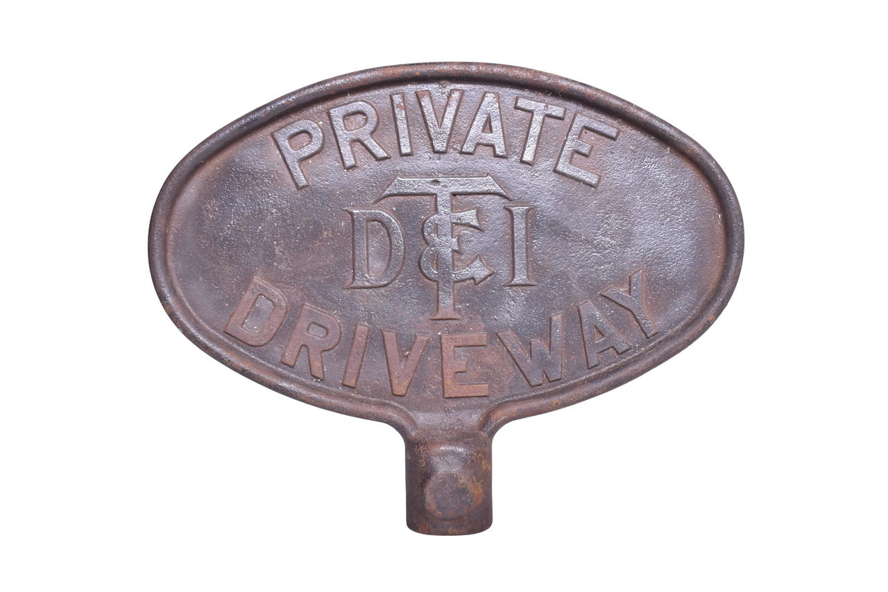 5519 - Cast Iron Detroit Toledo & Ironton 