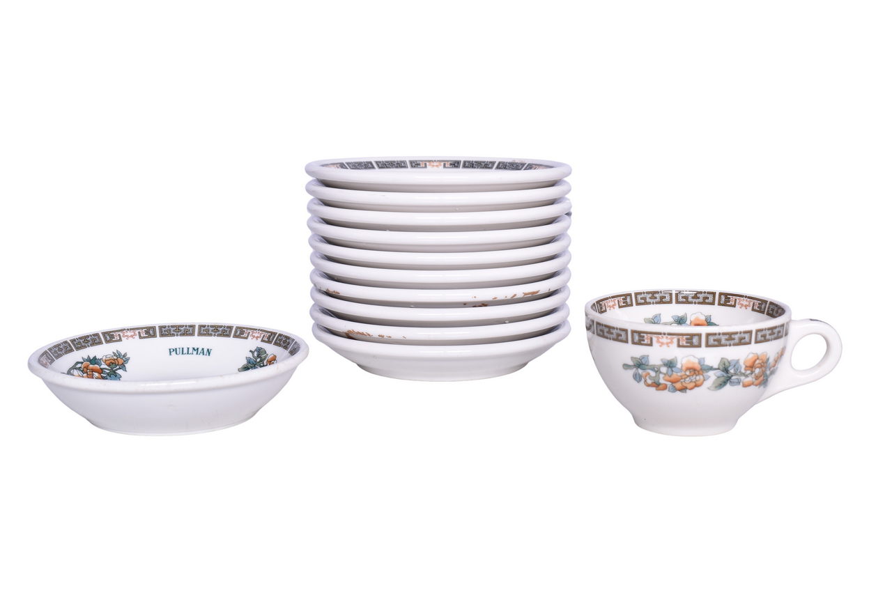 5521 - Twelve Pieces of Pullman Railroad China Indian Tree Teacup, Fruit Bowl, and Saucers thumbnail
