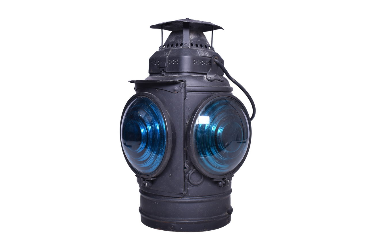 5566 - Chicago and North Western Right Adams & Westlake Marker Lamp thumbnail