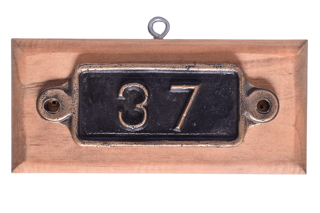 5615 - Atchison, Topeka and Santa Fe Railway Tender #37 Plate No. 5014 Class 5011 2-10-4 thumbnail