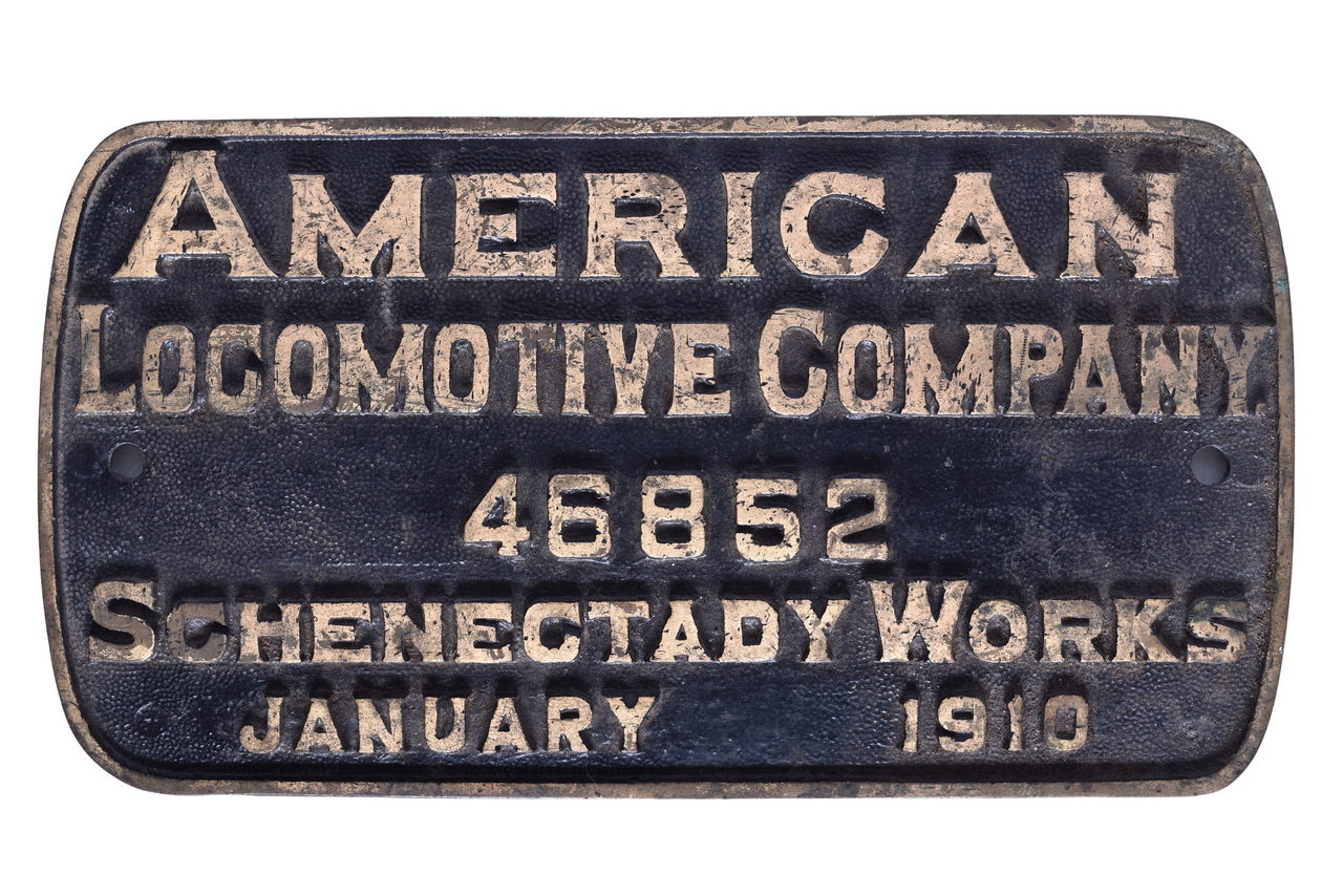 5673 - ALCO Northern Pacific Railroad 2-8-2 Class W-1 #1672 Steam Locomotive Builders Plate thumbnail