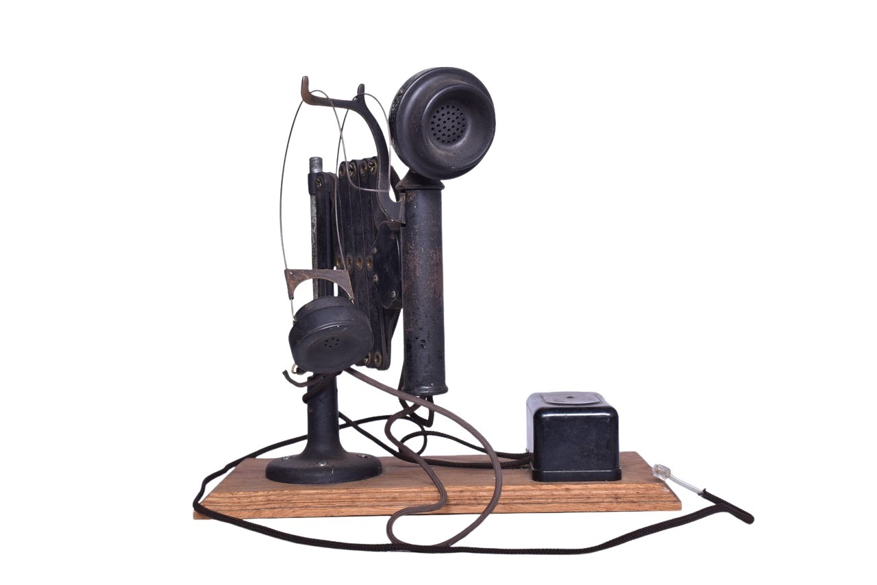 5696 - Western Electric Scissor Desk Telephone thumbnail