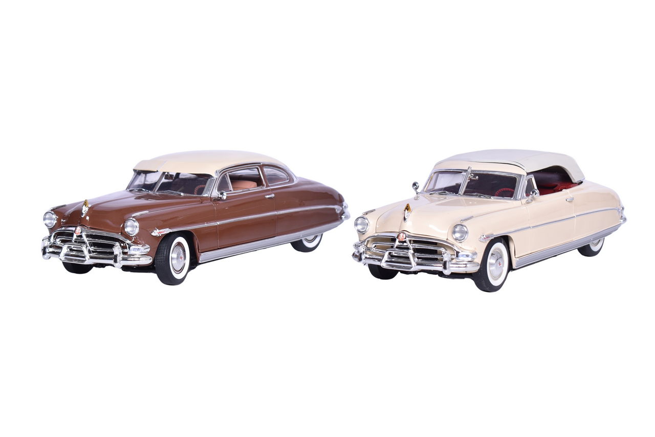3005 - Pair of Highway 61 1:18 1952 Hudson Hornets Convertible Model Cars thumbnail