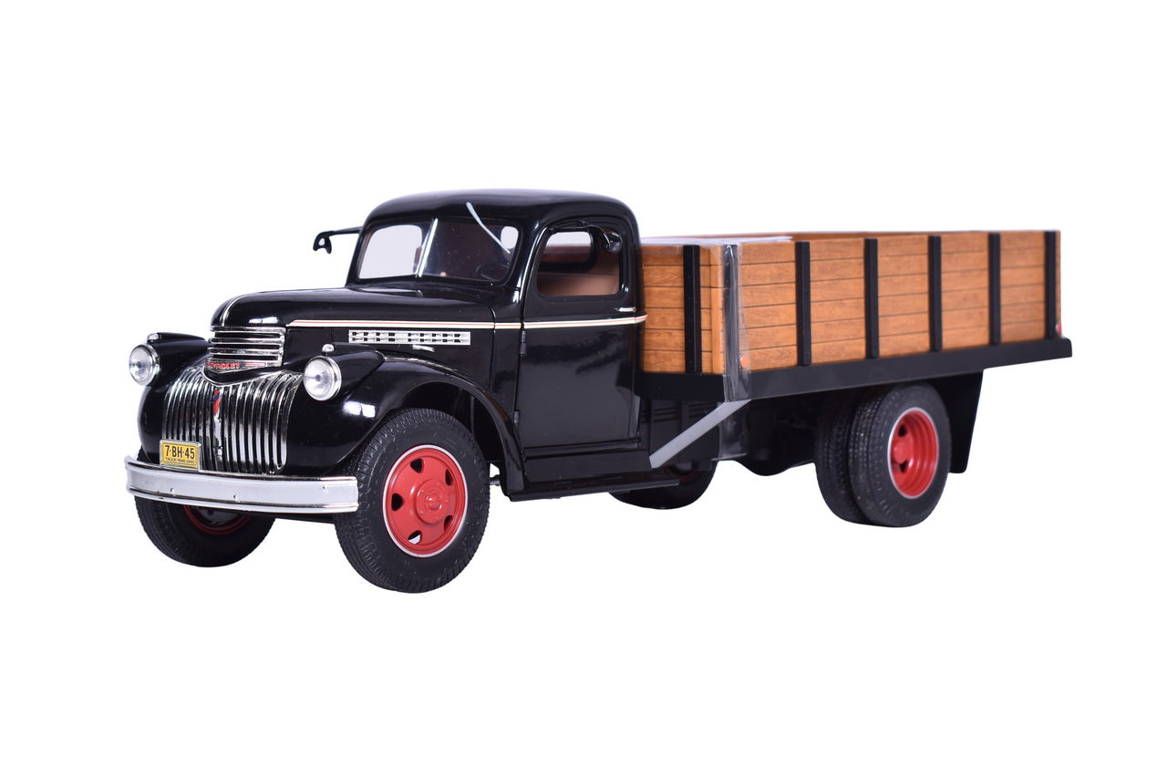 3012 - Highway 61 1946 Chevrolet Grain Truck 1:16 Die Cast Model thumbnail