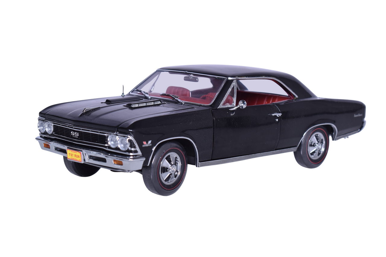 3033 - American Muscle 1:18 Die Cast 1966 Chevy Chevelle SS 396 thumbnail