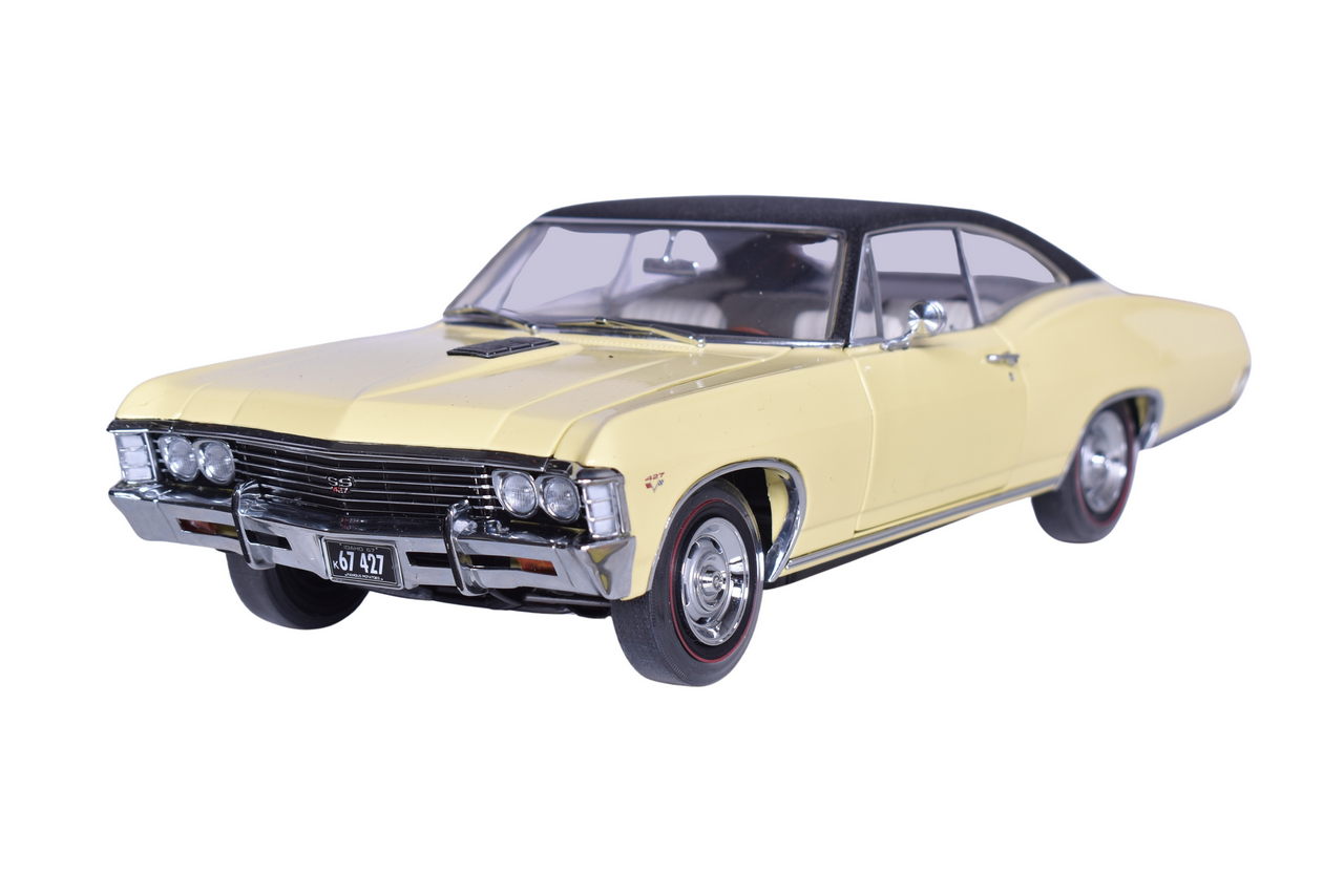 3046 - American Muscle 1:18 Die Cast 1967 Chevy Impala SS thumbnail