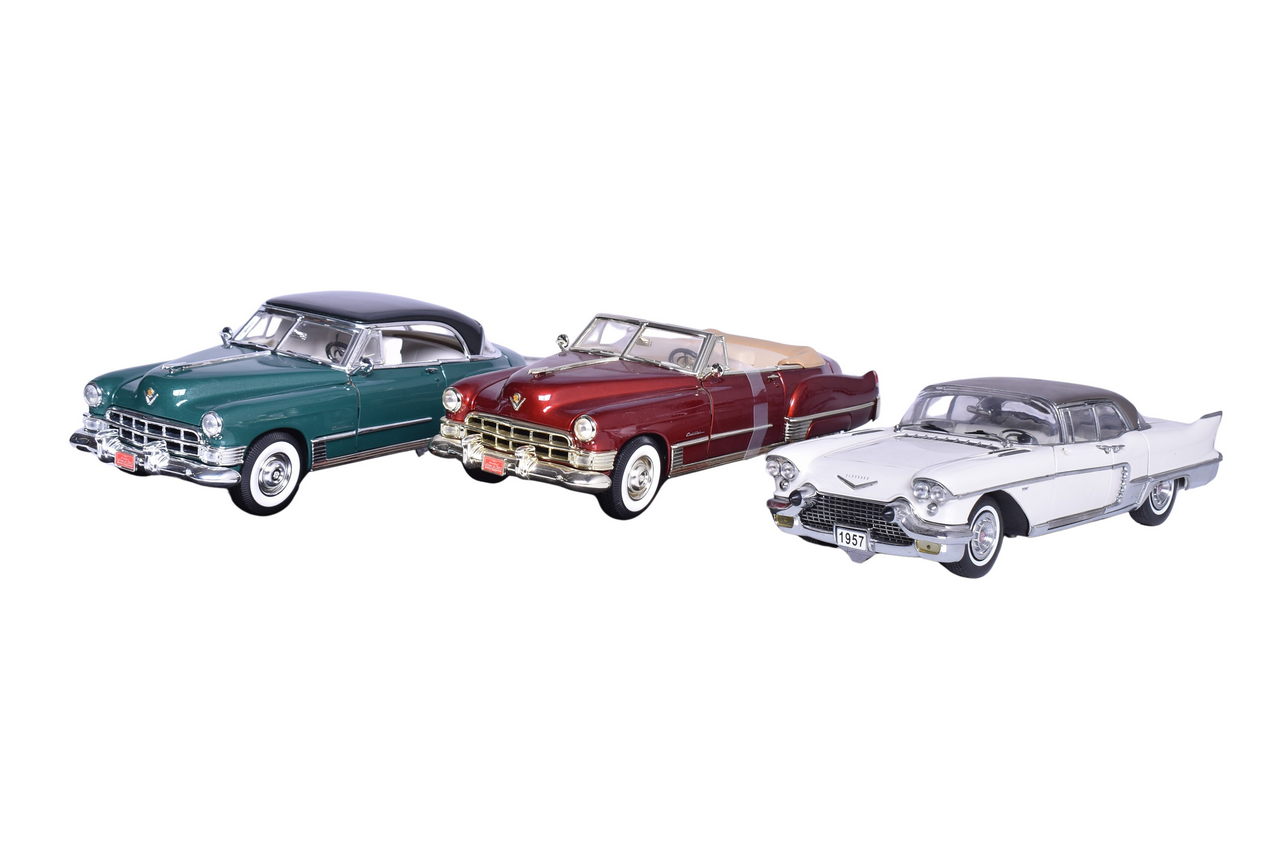 3104 - Three 1:18 Die Cast 1940s/50s Chevy Cadillac Coupe De Ville, Brougham - Sun Star thumbnail