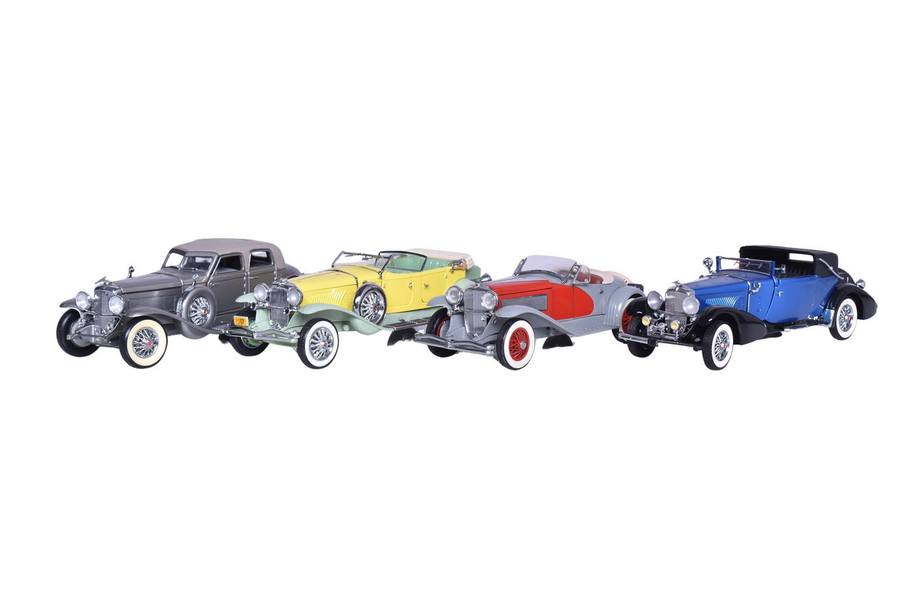 3116 - Four 1:24 Die Cast 1930s Duesenberg Models - Danbury Mint and Franklin Mint thumbnail