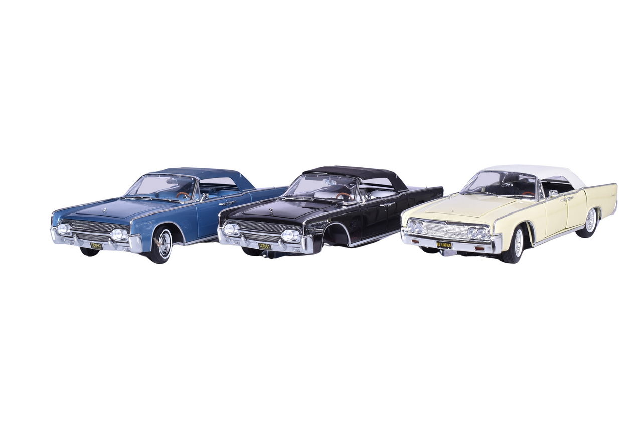 3126 - Three 1:18 Die Cast 1960s Lincoln Continental Models - Road Signature and Ricko thumbnail