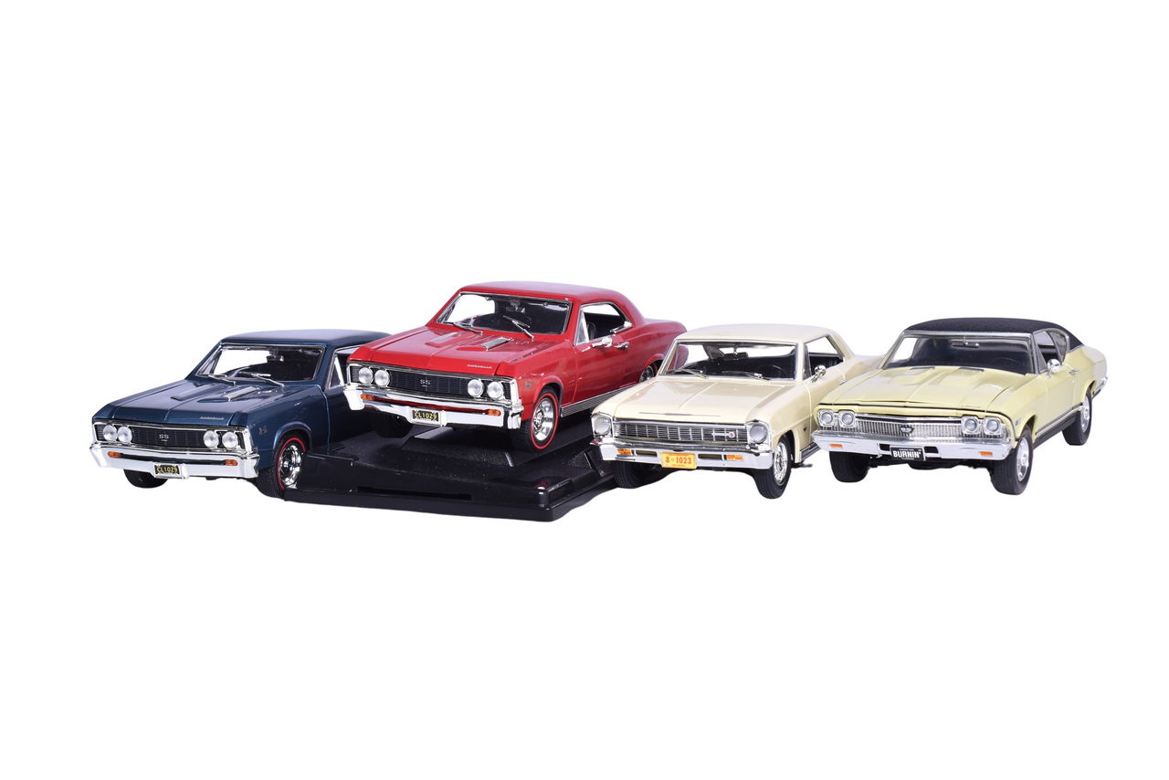 3132 - Four Motor Max, American Muscle 1:18 Die Cast 1966/67 Chevy Chevelle SS 396 Model thumbnail
