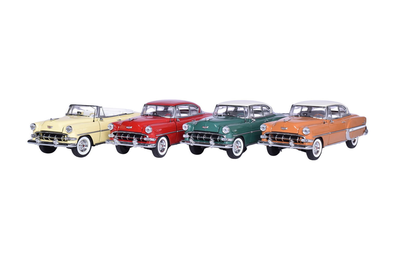3134 - Four Sun Star 1:18 Die Cast 1954 Chevy Bel Air Models thumbnail