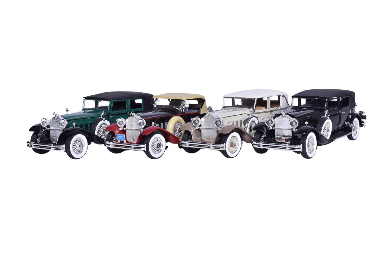 3149 - Four Signature Models 1:18 Die Cast 1930 Packard Models thumbnail