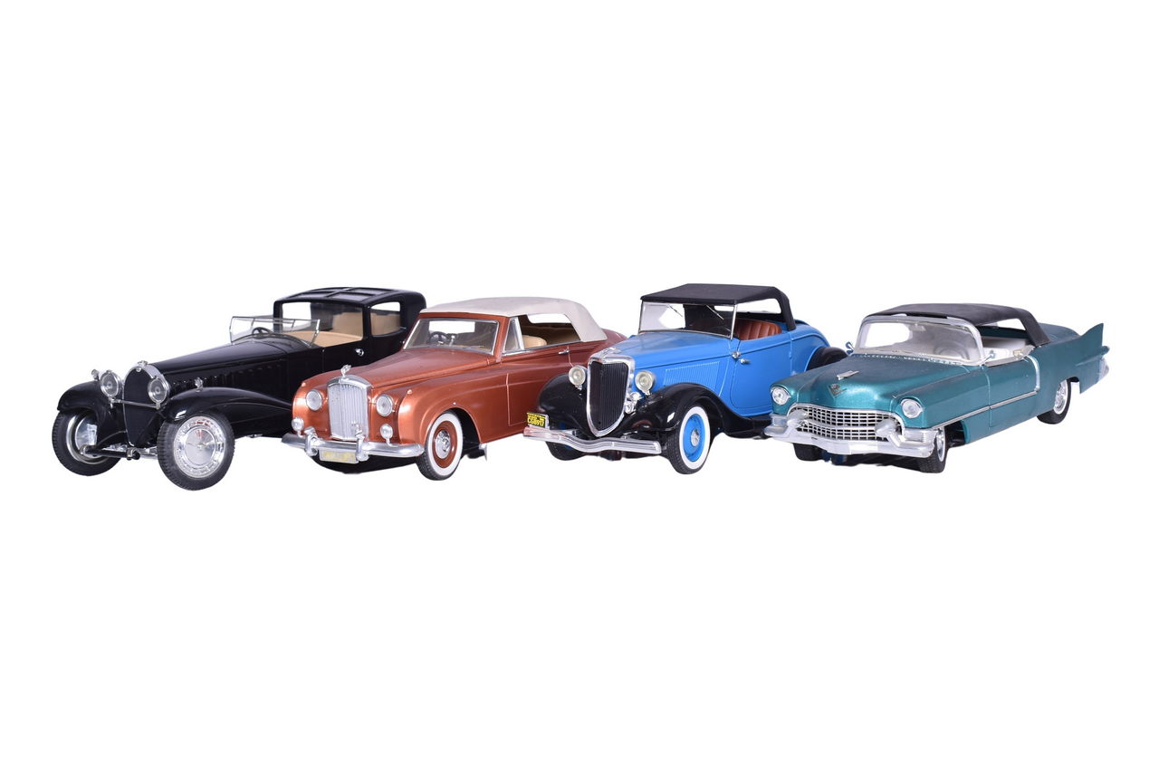 3174 - Four Solido Mixed Scale Die Cast Models - Cadillac El Dorado, Bugatti Royale, Bentley thumbnail