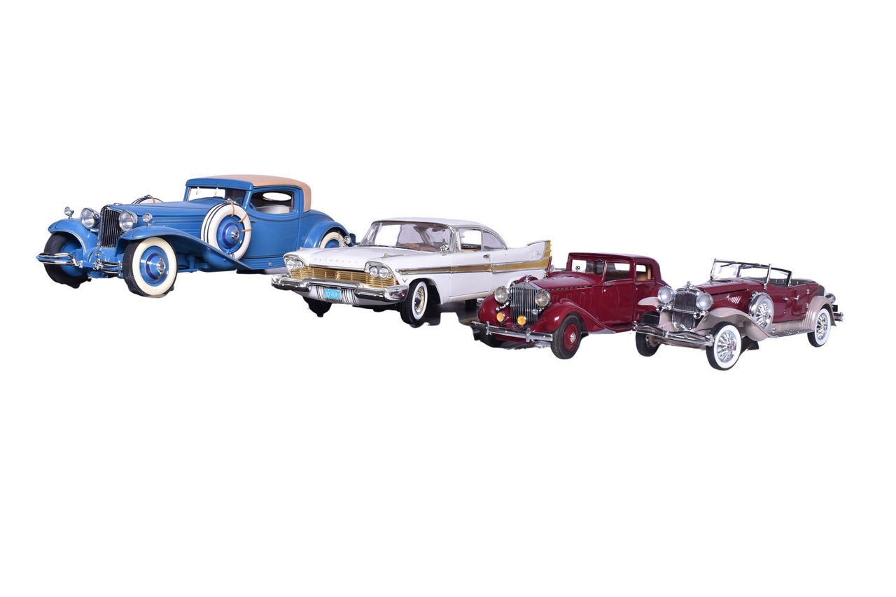3197 - Four Die Cast Car Models - 1:16 Danbury Mint 1929 Cord L-29 Special Coupe, 1957 Plymouth Fury, 1:24 1938 Rolls Royce Phantom III thumbnail