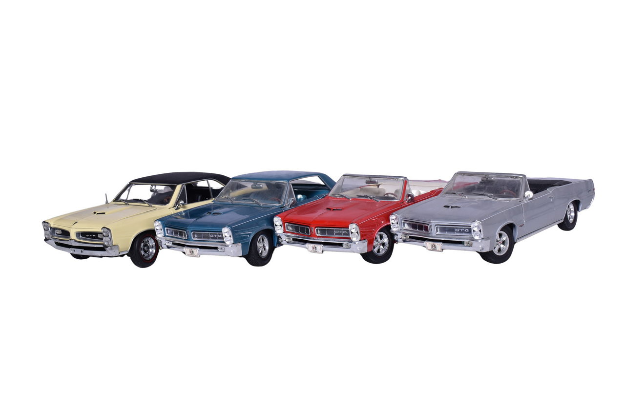 3215 - Four Highway 61, Maisto 1:18 Die Cast 1960s Pontiac GTO Models thumbnail