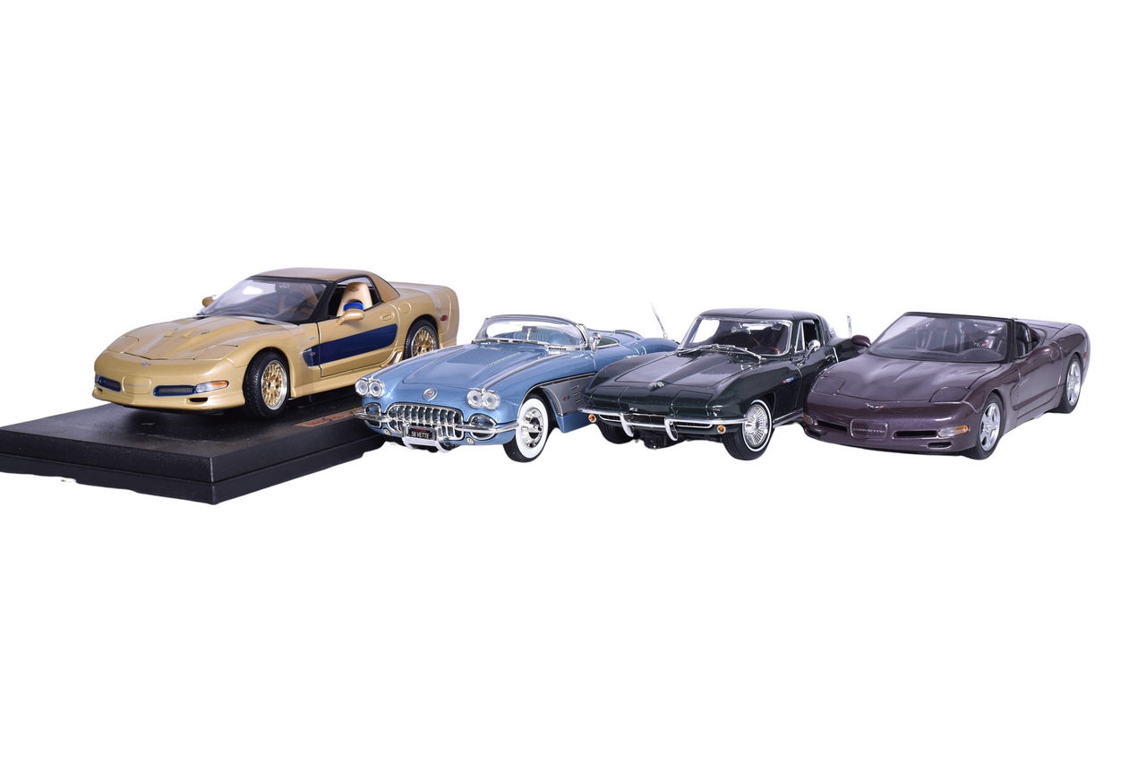 3216 - Four Maisto, Motor Max 1:18 Die Cast Chevrolet Corvette Models thumbnail