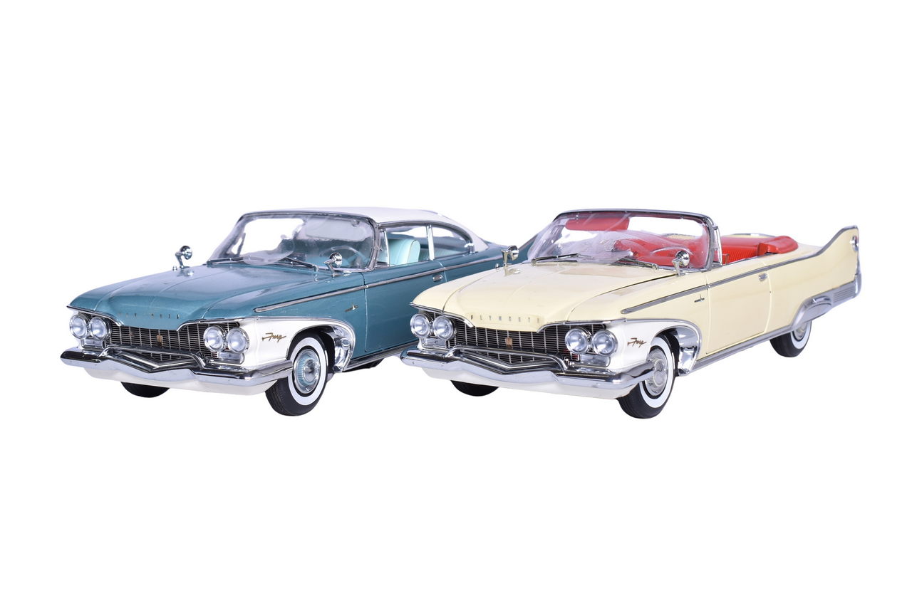 3218 - Pair of Sun Star 1:18 Die Cast 1960 Plymouth Fury Models thumbnail