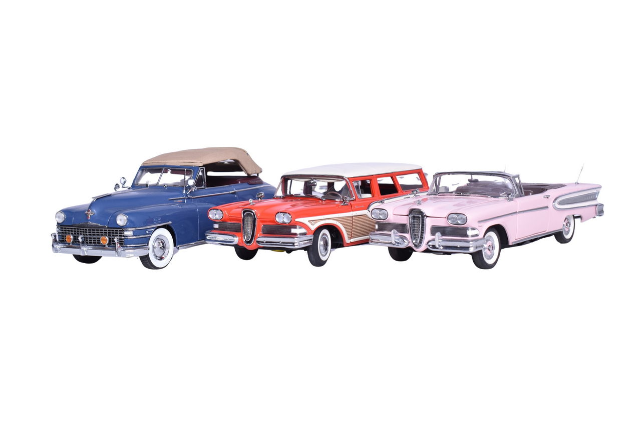 3246 - Three Danbury Mint, Franklin Mint 1:24 Die Cast 1958 Edsel, 1948 Chrysler Models thumbnail