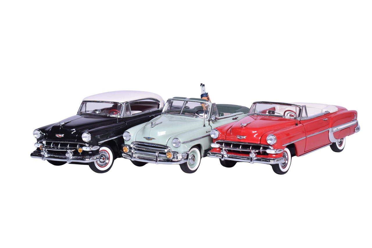 3271 - Three Franklin Mint 1:24 Chevrolet Die Cast Models - 1954 Bel Air Limited Edition, 1950 Stylene DeLuxe thumbnail