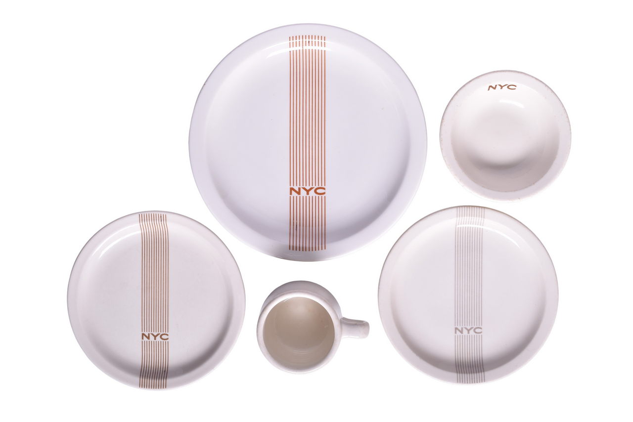 6063 - Five Pieces of New York Central Railroad China Mercury Cup, Plates, and Sauce Bowl thumbnail