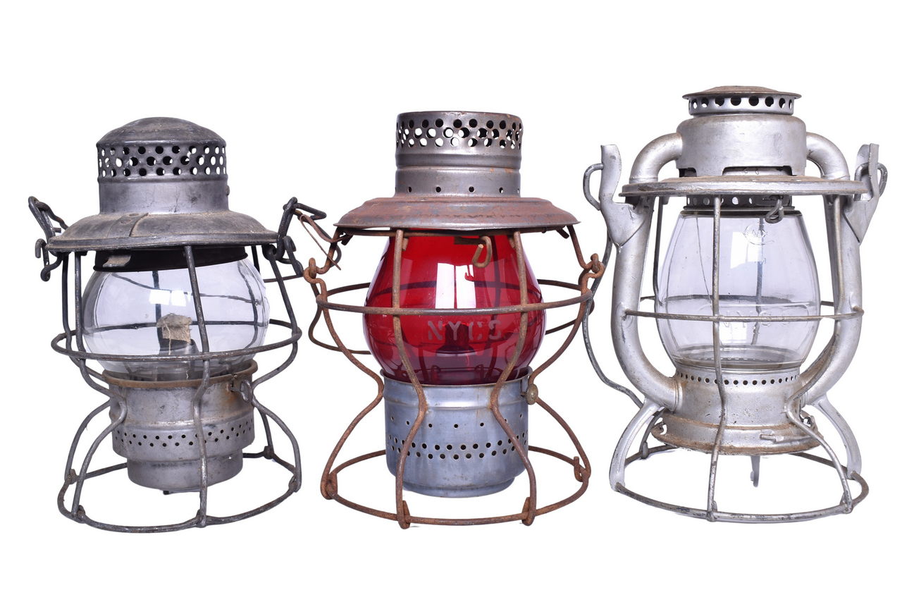 6140 - Trio of New York Central Railroad Lanterns - Dietz, Handlan, and Adlake Kero thumbnail